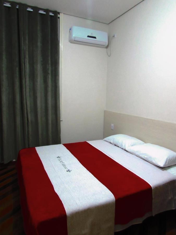 Hotel Minho - Proximo 25 De Marco Bras E Bom Retiro E Hospital Perola Byington "Garanta Ja A Sua Reserva" São Paulo Kültér fotó